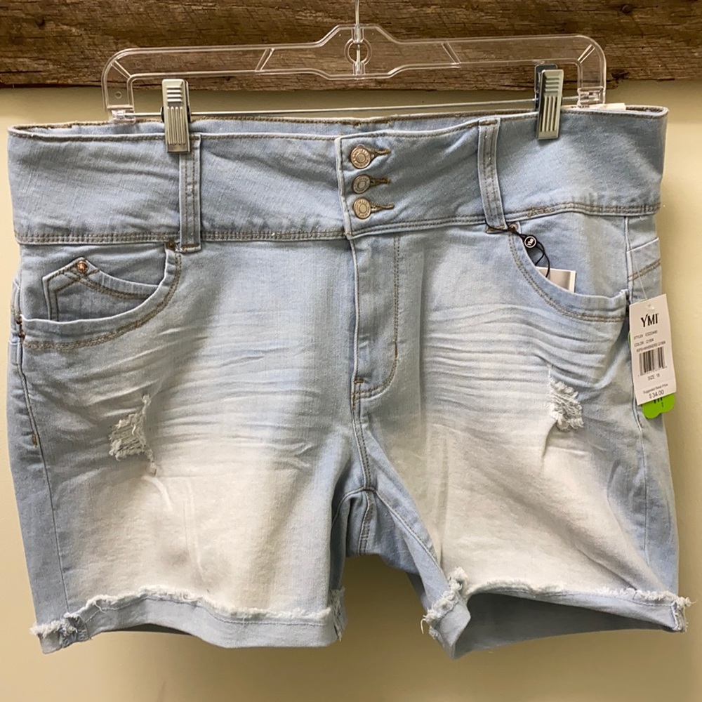 YMI Jean short